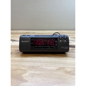 Vintage Sony Dream Machine ICF-C470 Dual Alarm Clock Radio AM/FM Tested Works